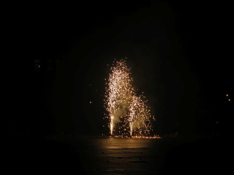 New Year's mini fireworks fountain