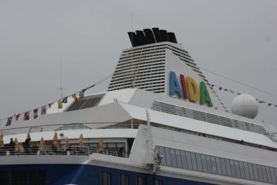 AIDA Kreuzfahrtschiff in Kiel