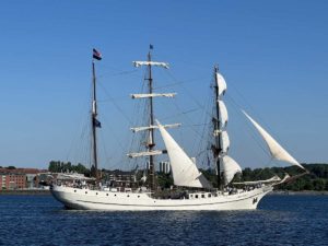 Artemis Segelschiff Kieler Förde