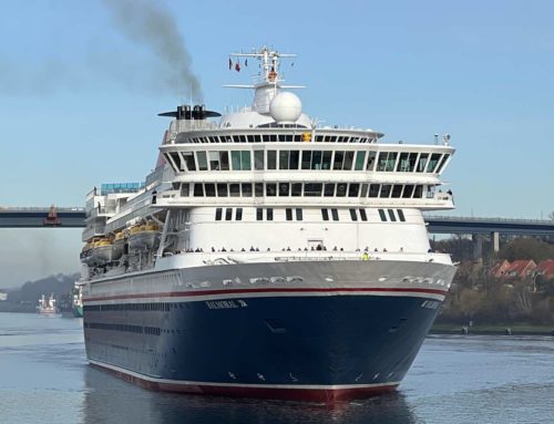 Cruise season 2023: Cruise ship “Balmoral” moors at the Ostseekai