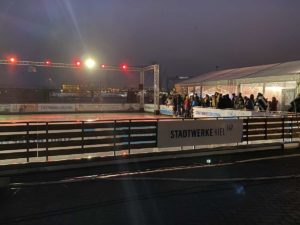 Eisbahn Stadtwerke Kiel Eisfestival 2021/2022