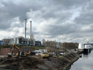 Erdarbeiten am Nord-Ostsee-Kanal in der Wik