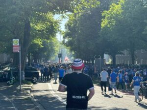 Fanmarsch Holstein Kiel Fans Paul-Fuß-Straße