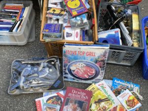 Flohmarkt Kiel CD's und Bücher