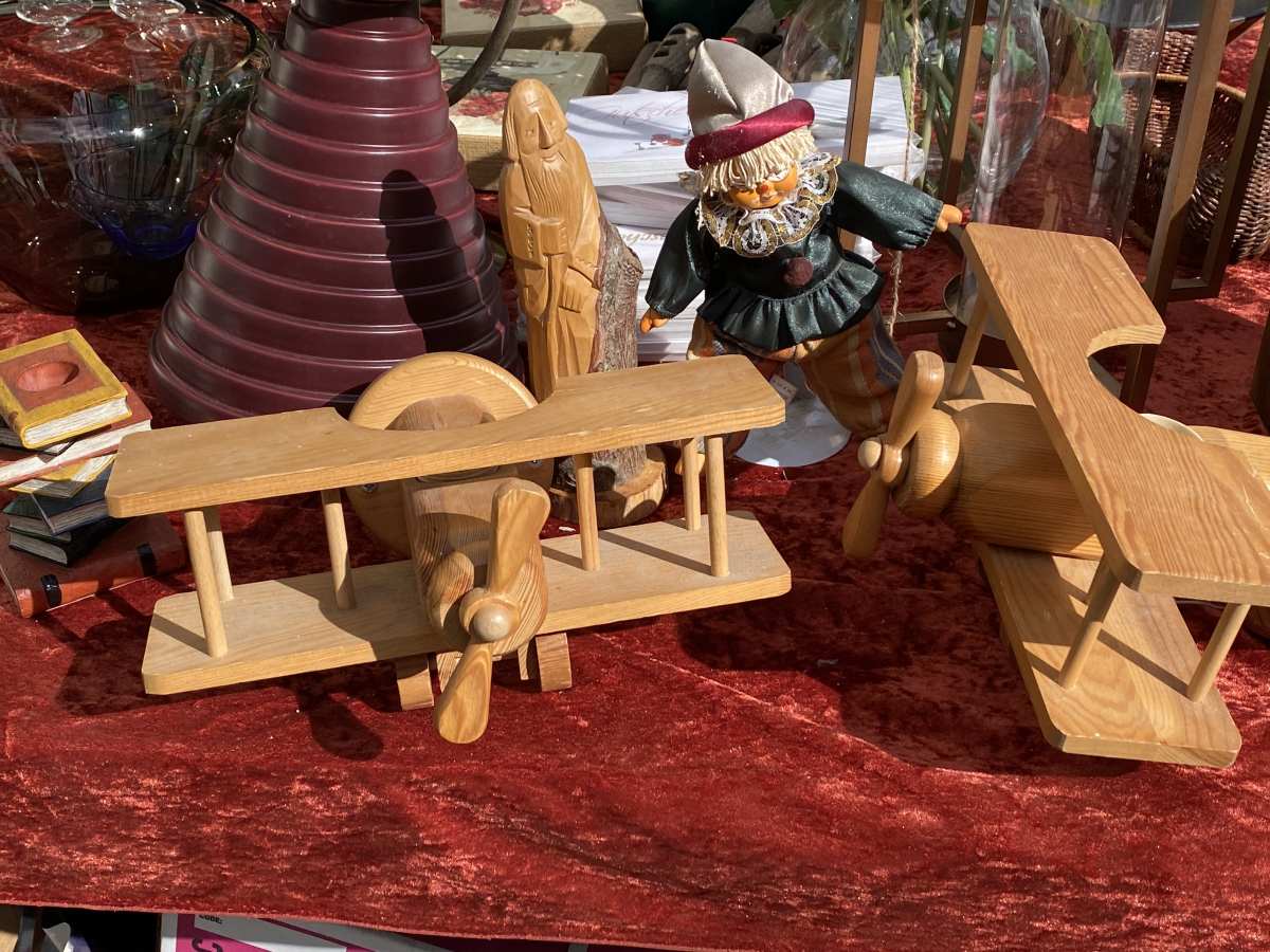 Flea market Kiel wooden toys
