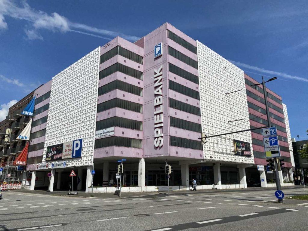 Schone Forde Parkhaus Kiel Bild