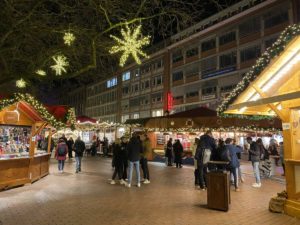 Holstenplatz Kiel Eröffnungsabend Weihnachtsmarkt