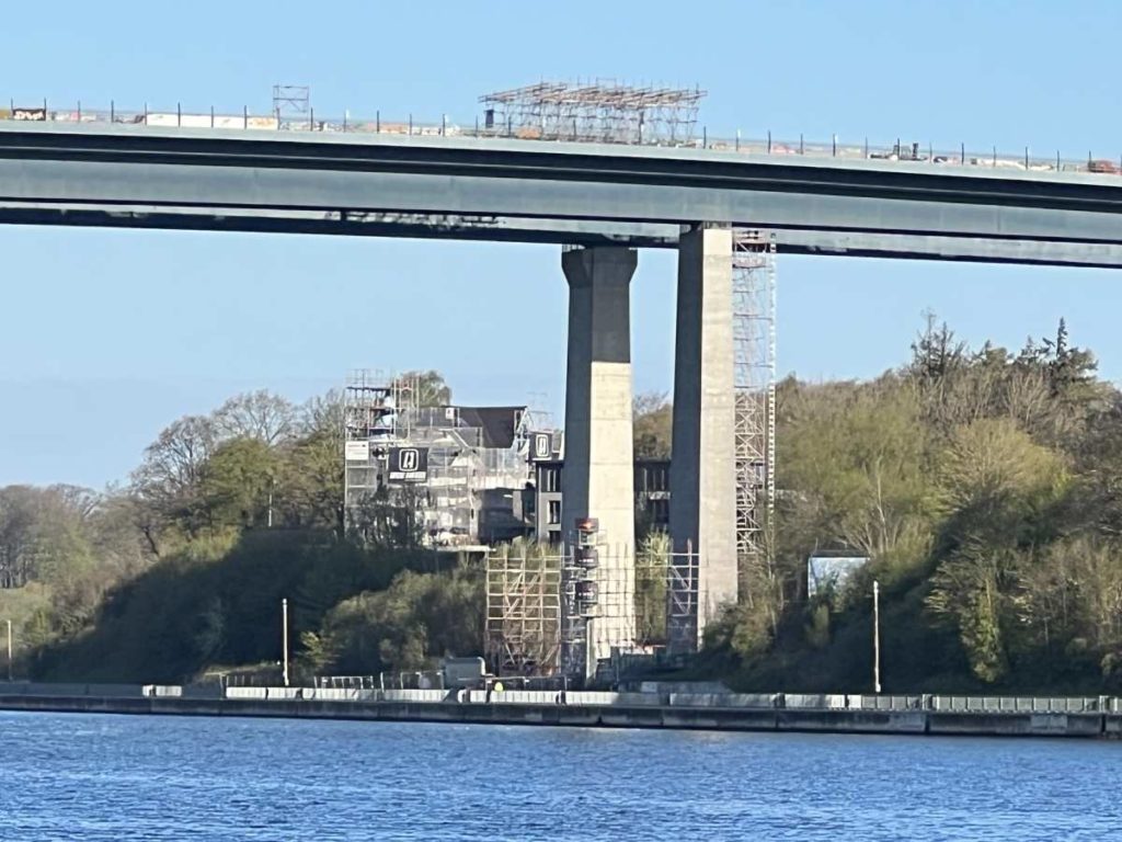 Holtenauer Hochbrücke Gerüst Olympiabrücke | We Love Kiel