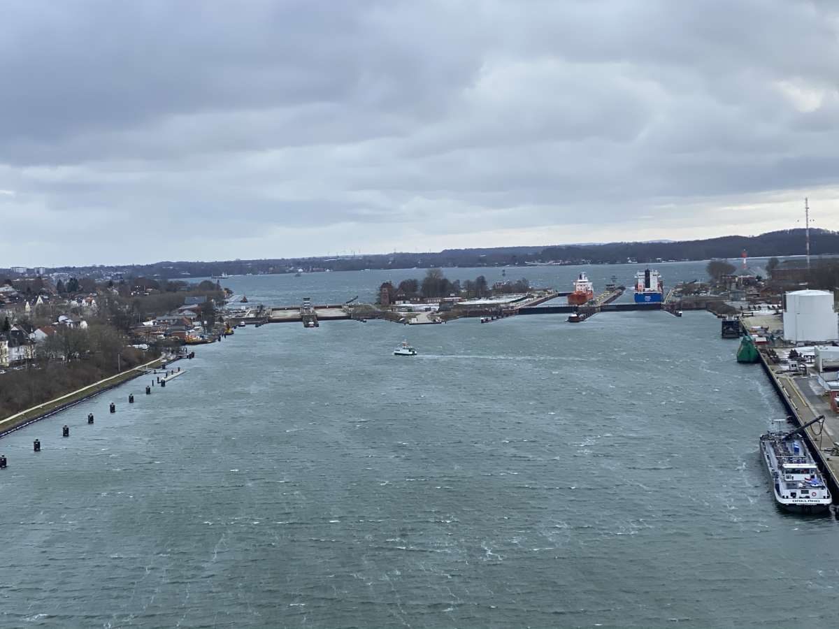 yachthafen holtenau schleuse kiel