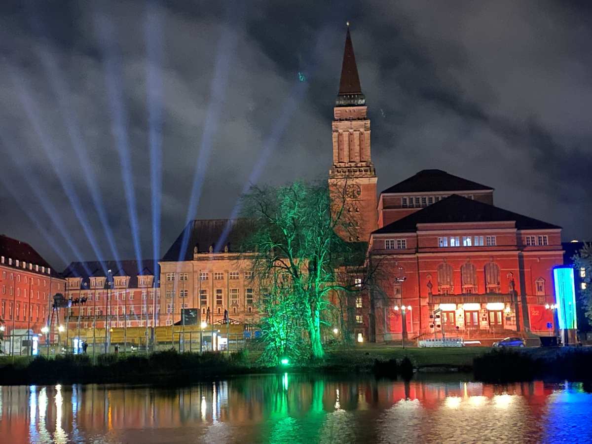 Kieler Lichtermeer 2021 Opernhaus & Rathaus