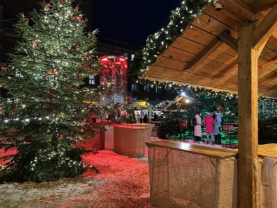 Kieler Weihnachtsdorf Wichtelwald Rathausplatz Kiel