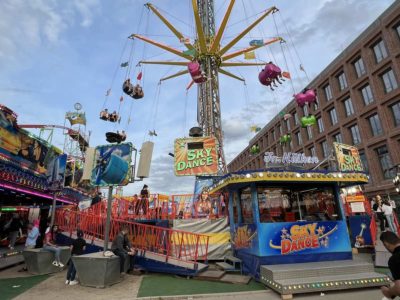 Sky Dancer Kiel Week fair carousel