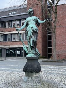 Kilia Statue Kiel Dänische Straße