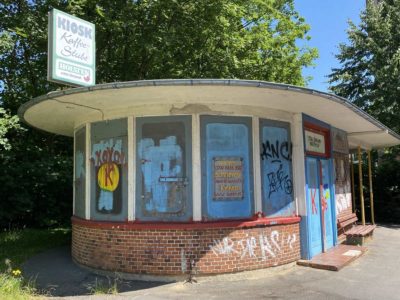 Straßenbahn-Wartehaus & Kiosk Kiel-Wik Herthastraße