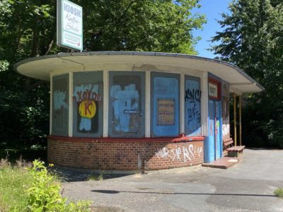 Kiosk Straßenbahn Wartehalle Herthastraße Kiel