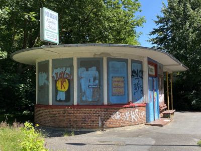 Kiosk Straßenbahn Wartehalle Herthastraße Kiel