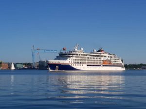 Cruise ship Hanseatic Inspiration