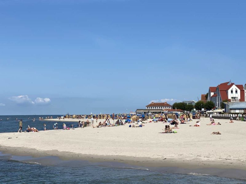 laboe-strand-am-hafen | We love Kiel