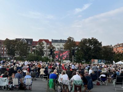 Opernpremiere Carmen Liveübertragung Blücherplatz Kiel 19.8.2022