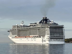 MSC Preziosa Kreuzfahrtschiff MSC Cruises in Kiel 1.5.2022