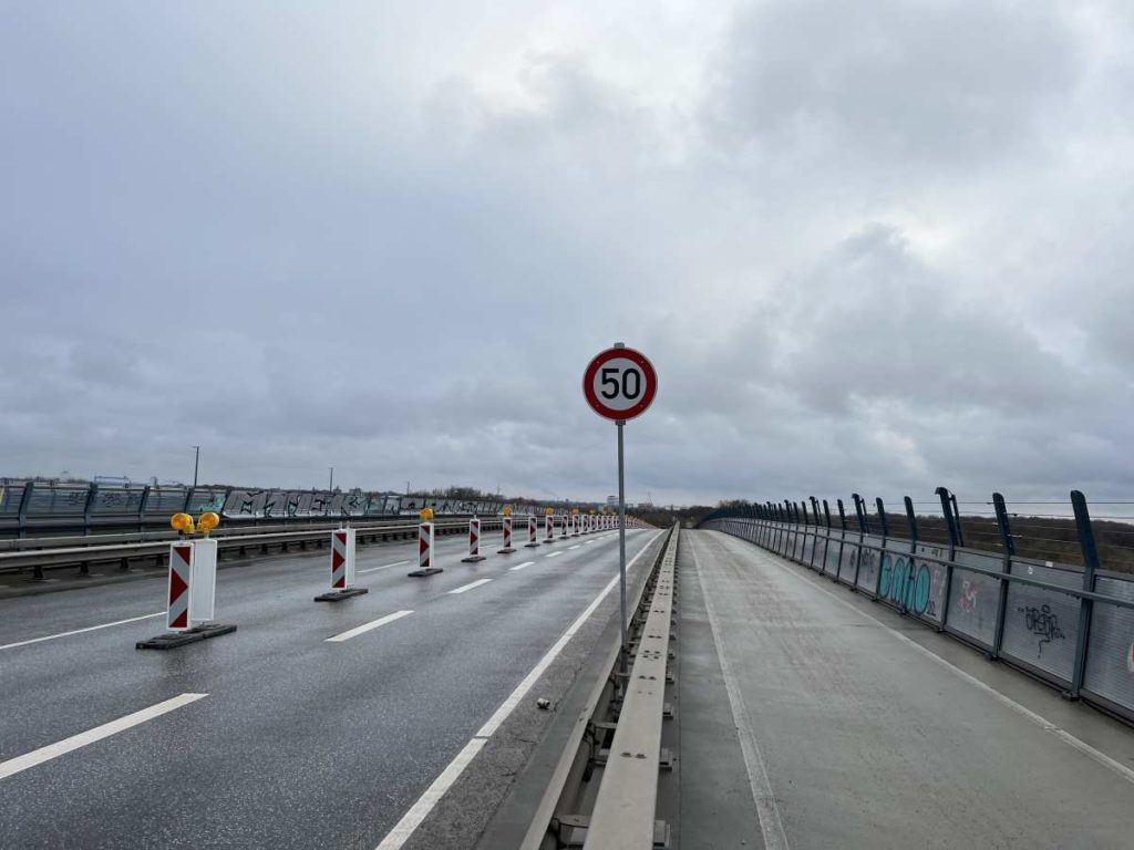 Holtenauer Hochbrücke: Vorbereitungen Für Freigabe Der Prinz-Heinrich ...