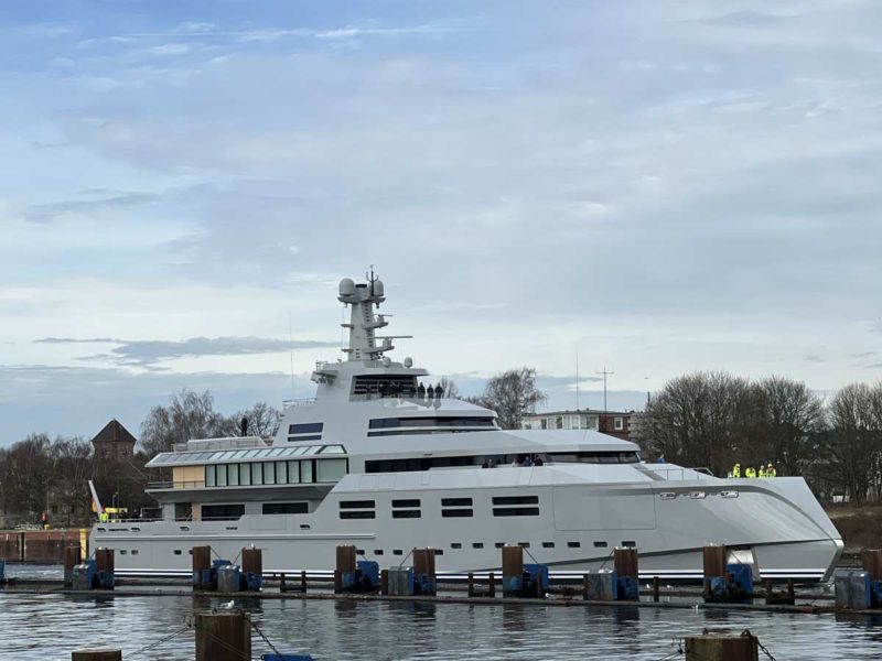Project 1601 Lürssen mega yacht lock Kiel Canal