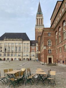 Rathausplatz & Opernhaus Landeshauptstadt Kiel