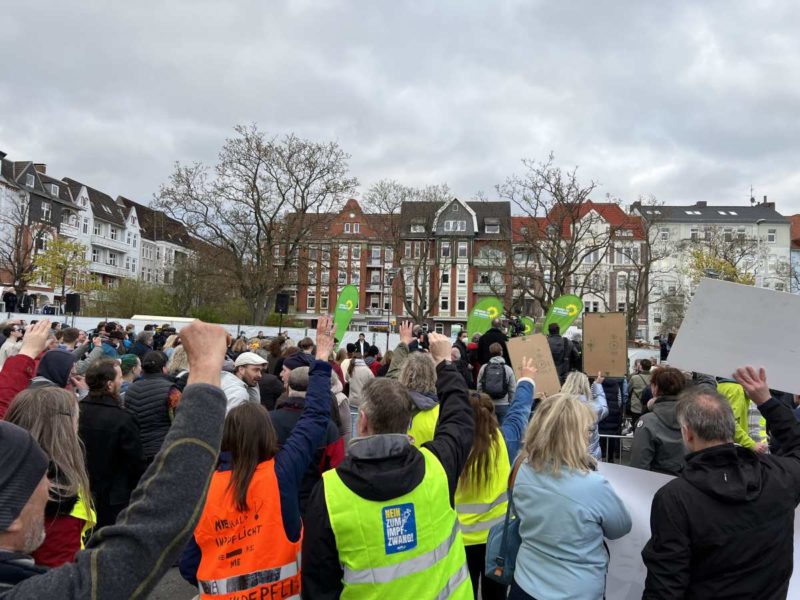 Protest bei Veranstaltung von Robert Habeck in Kiel