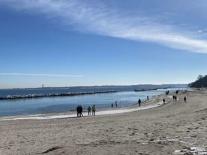 Schilksee Badestrand Sonnenschein im Februar 2021