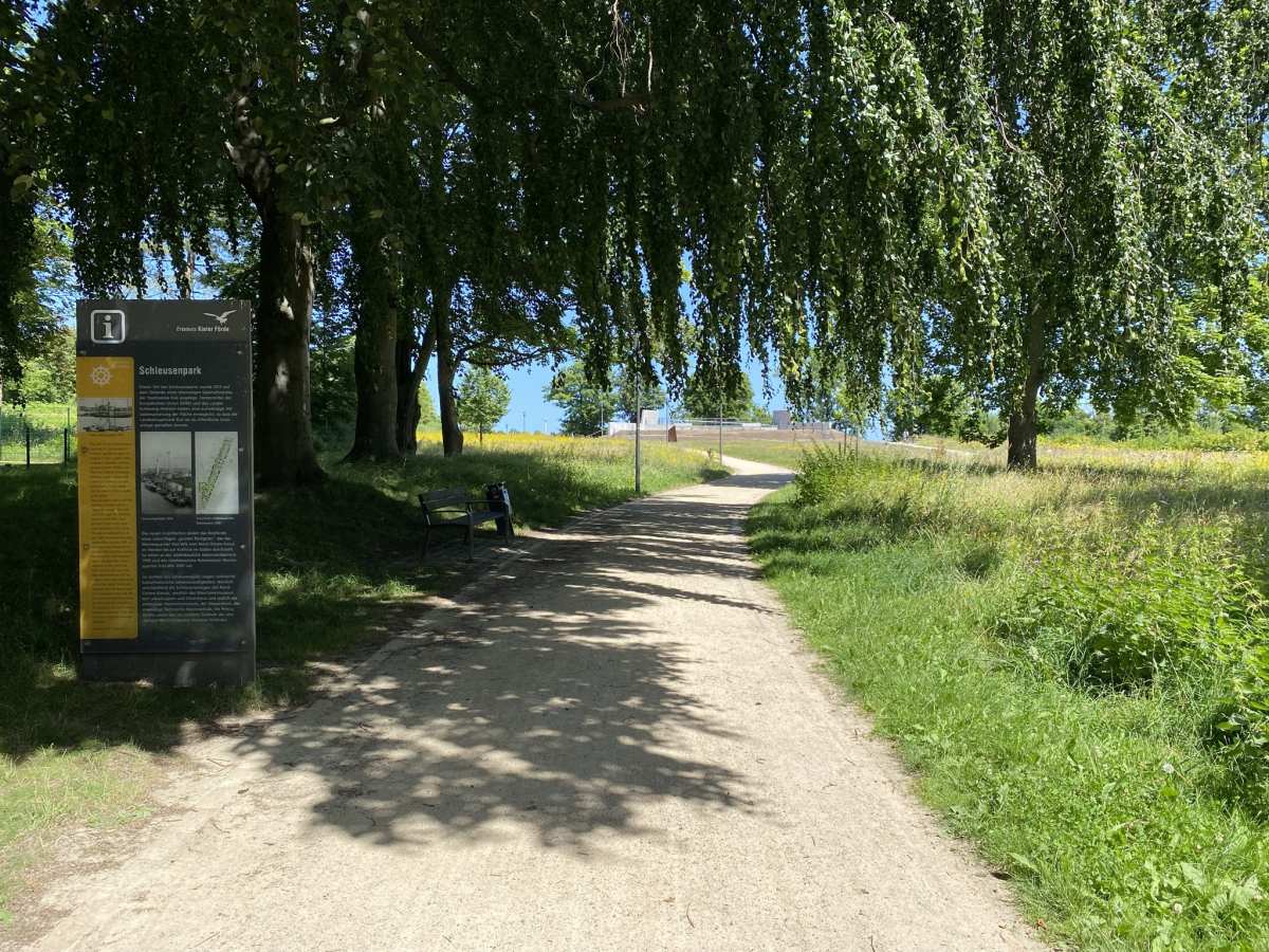 Schleusenpark Kiel Zugang Herthastraße Wik