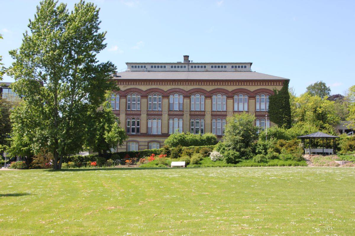 Kieler Schlossgarten & Zoologisches Museum Kiel