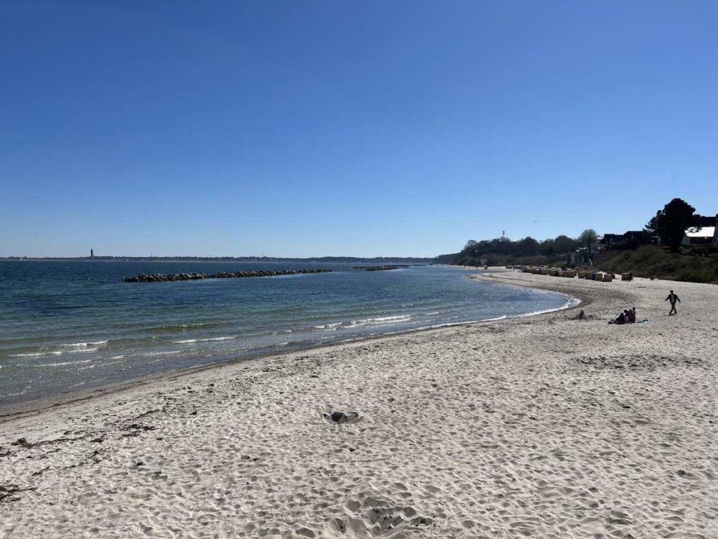 Beach Kiel-Schilksee Bathing beach Kieler Förde | We love Kiel