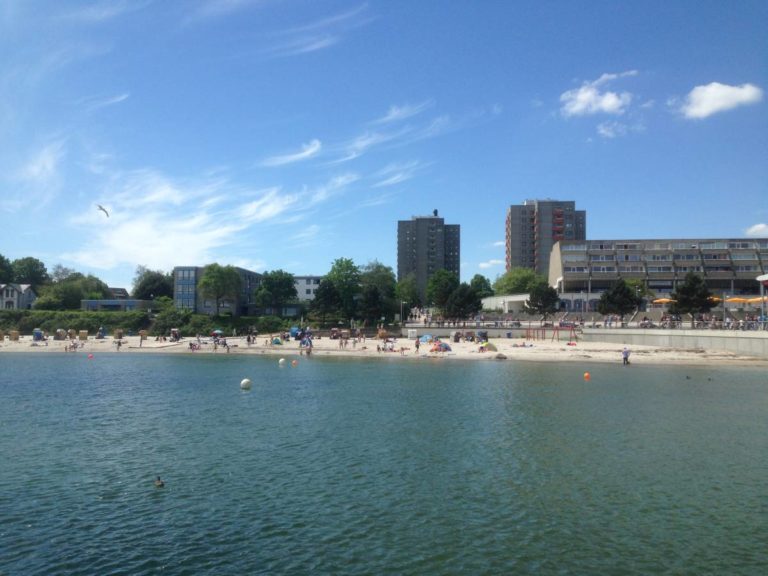 Strand KielSchilksee am Olympiazentrum We love Kiel