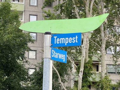 Straßenschild Schilksee Tempest & Starweg