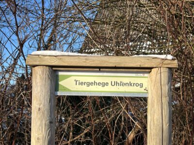 Uhlenkrog animal enclosure signpost