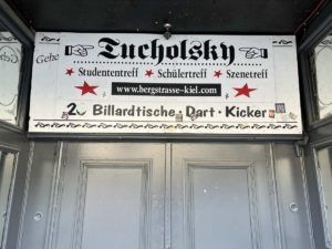 Eingang Tucholsky Bergstraße Kiel