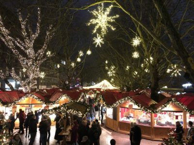 Weihnachtsmarkt Kiel am Holstenplatz