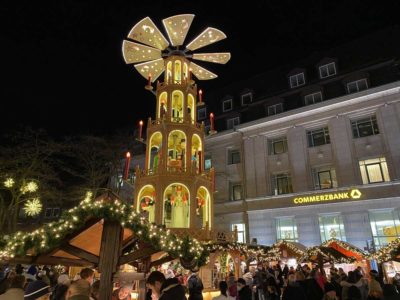 Weihnachtspyramide Asmus-Bremer-Platz Weihnachtsmarkt Kiel