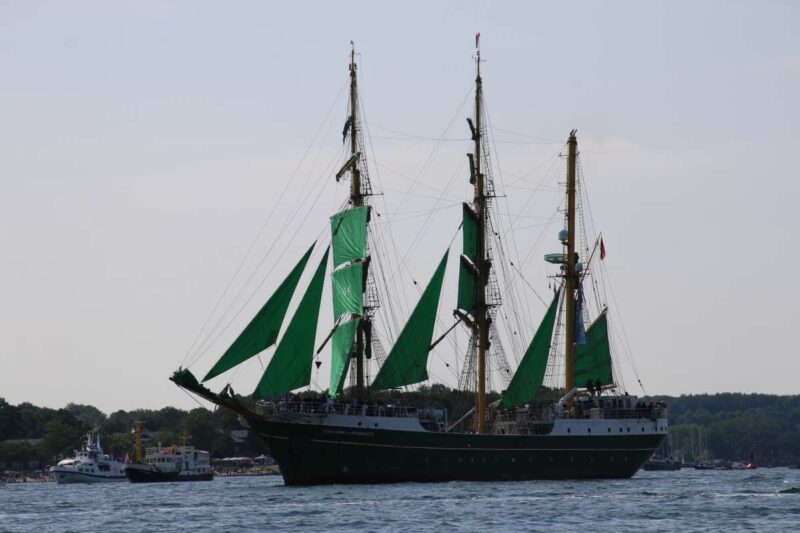 Alexander von Humboldt II Kiel Week Windjammer Parade 2023
