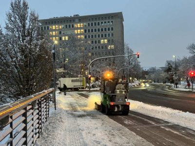 Winter clearing vehicle at Martensdamm